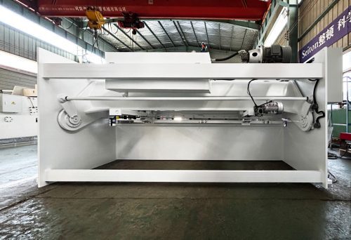 4×3200 Hydraulic Swing Beam Shearing Machine - Swing Beam Shears - ZTM Press Brake