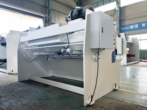 6×2500 Hydraulic Swing Beam Shearing Machine - Swing Beam Shears - ZTM Press Brake